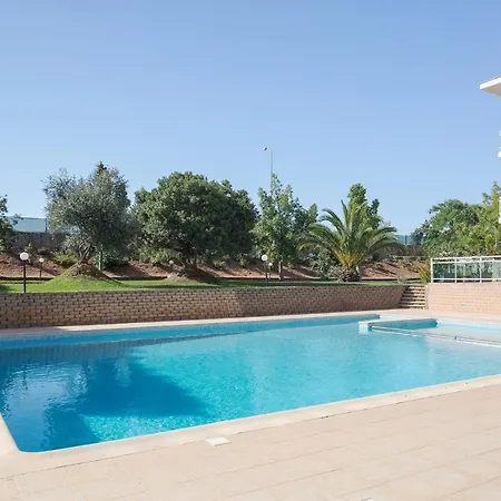 - With Swimming Pool Near The Beach * Алвор